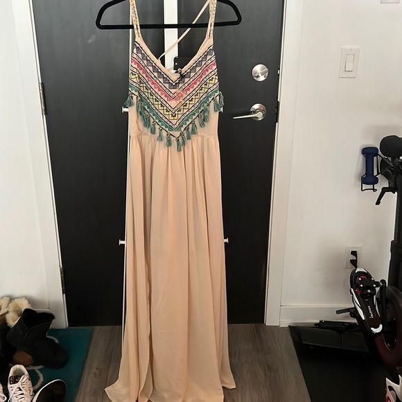 NWT Greylin cream boho maxi dress with pompoms, beading & embroidery - medium - Picture 1 of 4
